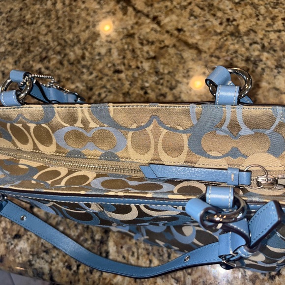 Coach Blue Leather Tote Bag with White Stitching - Picture 9 of 9